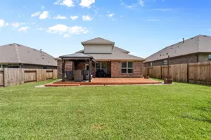 12137 Pearl Bay Ln, Conroe, TX 77304 - Photo 19