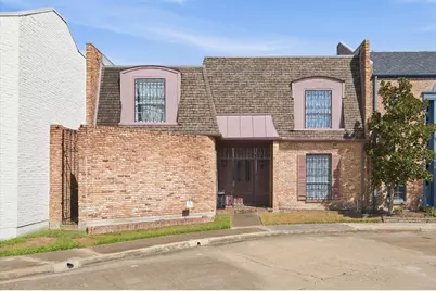 2107 Stonewalk Drive, Houston, TX 77056 - Photo 1