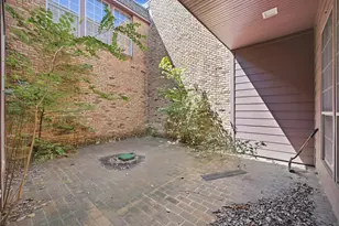 2107 Stonewalk Dr, Houston, TX 77056 - Photo 21
