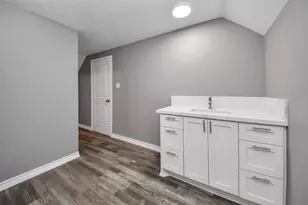 837 Fowlkes St, Sealy, TX 77474 - Photo 13