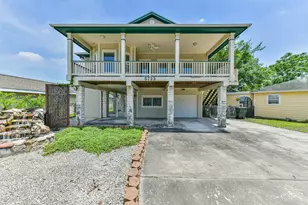 5723 Stewart Ave, Galveston, TX 77551 - Photo 3