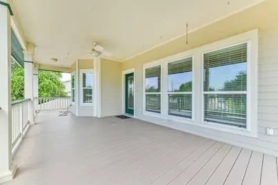 5723 Stewart Avenue, Galveston, TX 77551 - Photo 9