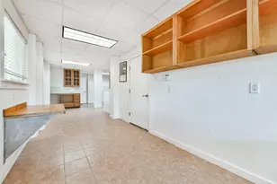 5723 Stewart Ave, Galveston, TX 77551 - Photo 33