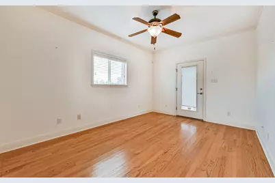 5723 Stewart Avenue, Galveston, TX 77551 - Photo 21