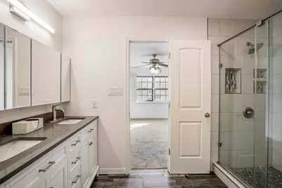 4020 Roseland Street, Houston, TX 77006 - Photo 11