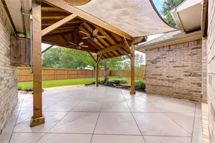 226 Rolling Springs Ln, Dickinson, TX 77539 - Photo 25