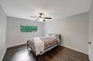 55 Dew Fall Ct Ct, The Woodlands, TX 77380 - Photo 27