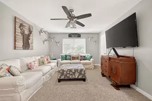 37 Windsor Dr, Conroe, TX 77304 - Photo 33