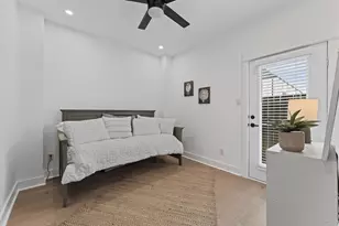 3013 Jensen Spgs Ln, Houston, TX 77026 - Photo 21