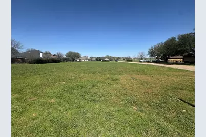 102 Bobolink Drive, Bastrop, TX 78602 - Photo 7