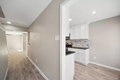9007 Imogene Street, Houston, TX 77036 - Photo 7