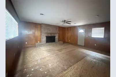 1080 County Road 424, El Campo, TX 77437 - Photo 5