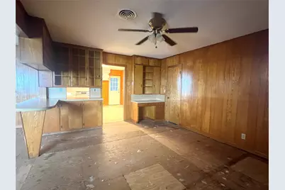 1080 County Road 424, El Campo, TX 77437 - Photo 9