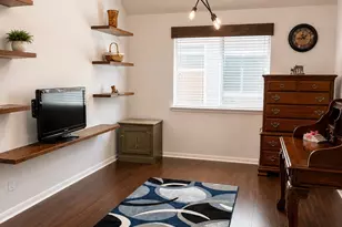 13010 Jasmine Park Ln, Houston, TX 77044 - Photo 11