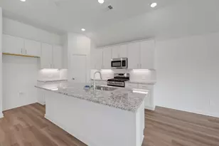 236 Ashley Br St, Magnolia, TX 77354 - Photo 3