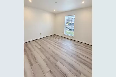 9616 Long Point Road #63, Houston, TX 77055 - Photo 13
