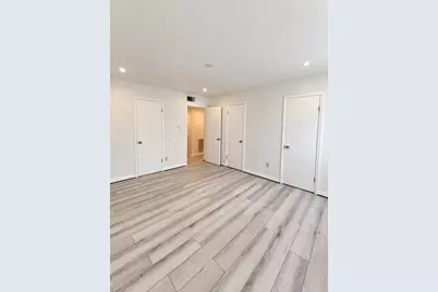 9616 Long Point Road #63, Houston, TX 77055 - Photo 7