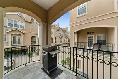 5615 Winsome Villas Lane #H, Houston, TX 77057 - Photo 11