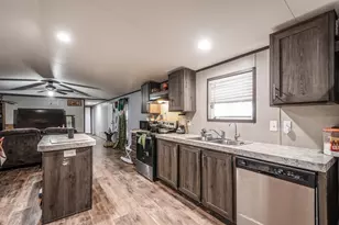 905 Rd 5500, Cleveland, TX 77327 - Photo 13