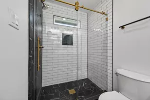 512 W Jefferson St, Brenham, TX 77833 - Photo 17