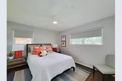 6550 Cindy Lane, Houston, TX 77008 - Photo 15