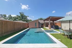 6550 Cindy Ln, Houston, TX 77008 - Photo 27