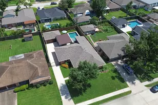 6550 Cindy Ln, Houston, TX 77008 - Photo 31