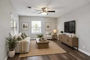 6421 Teluco St, Houston, TX 77055 - Photo 3