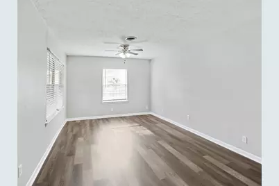 6421 Teluco Street, Houston, TX 77055 - Photo 9