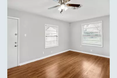 6421 Teluco Street, Houston, TX 77055 - Photo 15