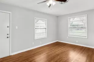 6421 Teluco St, Houston, TX 77055 - Photo 15