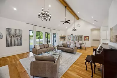 9333 Spring Branch Drive, Houston, TX 77080 - Photo 5