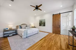 9333 Spring Branch Dr, Houston, TX 77080 - Photo 23