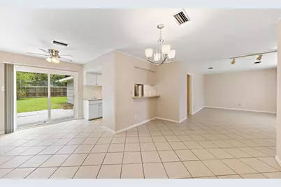 5522 Ariel Street, Houston, TX 77096 - Photo 7