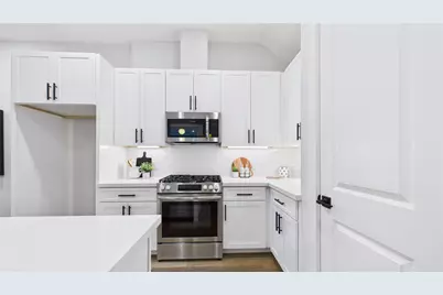 5032 Creekmont Drive, Houston, TX 77091 - Photo 13