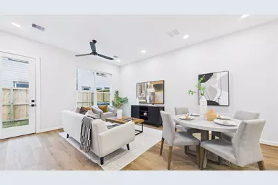 5032 Creekmont Drive, Houston, TX 77091 - Photo 19