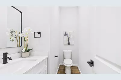 5032 Creekmont Drive, Houston, TX 77091 - Photo 9