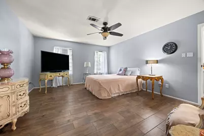 2142 Parkdale Drive, Houston, TX 77339 - Photo 23
