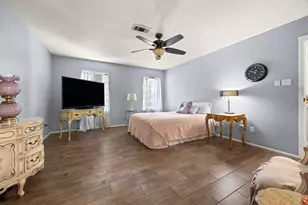 2142 Parkdale Dr, Houston, TX 77339 - Photo 23