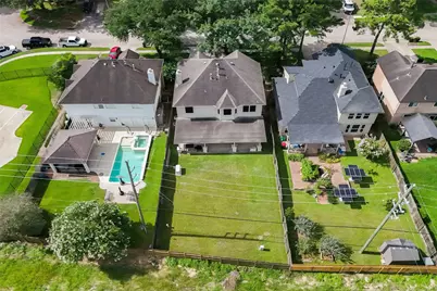 13431 Yaupon Holly Lane, Houston, TX 77044 - Photo 31