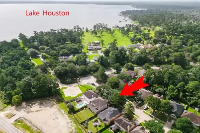 13431 Yaupon Holly Lane, Houston, TX 77044 - Photo 37