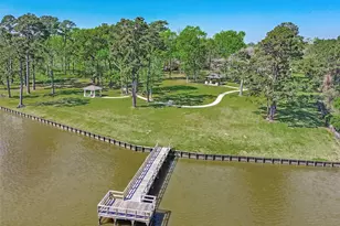 13431 Yaupon Holly Ln, Houston, TX 77044 - Photo 39
