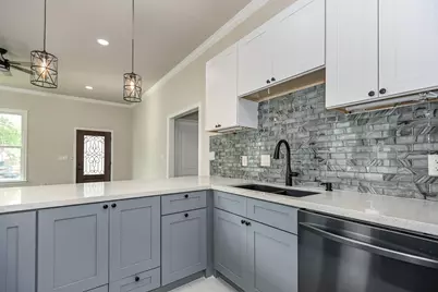 2902 Houston Avenue, Houston, TX 77009 - Photo 11