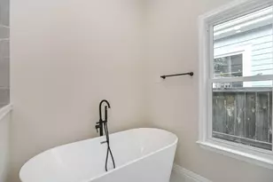 2902 Houston Ave, Houston, TX 77009 - Photo 17