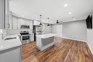 25804 Maplewood Dr, Spring, TX 77386 - Photo 3