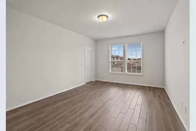 10312 Marston Vineyard Drive, Houston, TX 77025 - Photo 9