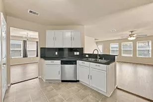 5031 Juniper Spring Trail, Katy, TX 77449 - Photo 3