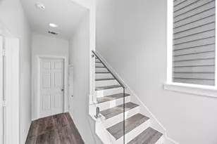 6721 St Augustine St, Houston, TX 77021 - Photo 7