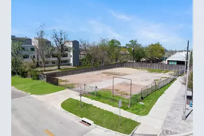 1701 N Durham Drive, Houston, TX 77008 - Photo 7