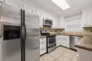 4727 Merwin St, Houston, TX 77027 - Photo 3